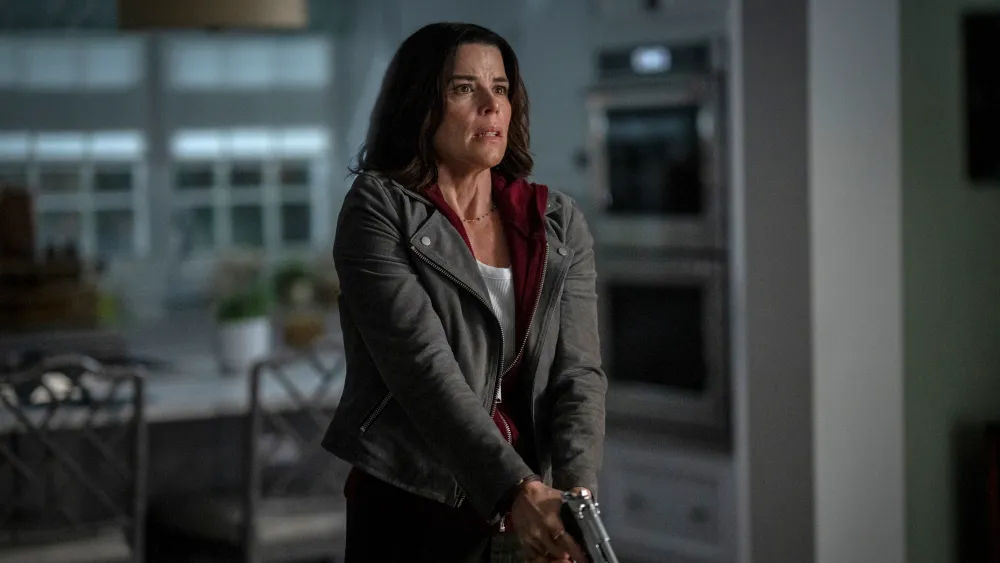 Neve Campbell: "Aku Tidak Bisa 'Hidup dengan Diriku Sendiri' Jika Terima Tawaran Scream 6!"