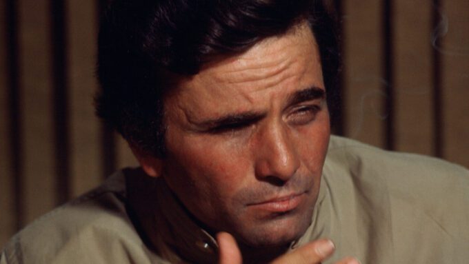 Revolusi Televisi: Sutradara Legendaris Columbo Ubah Pandangan Peter Falk!