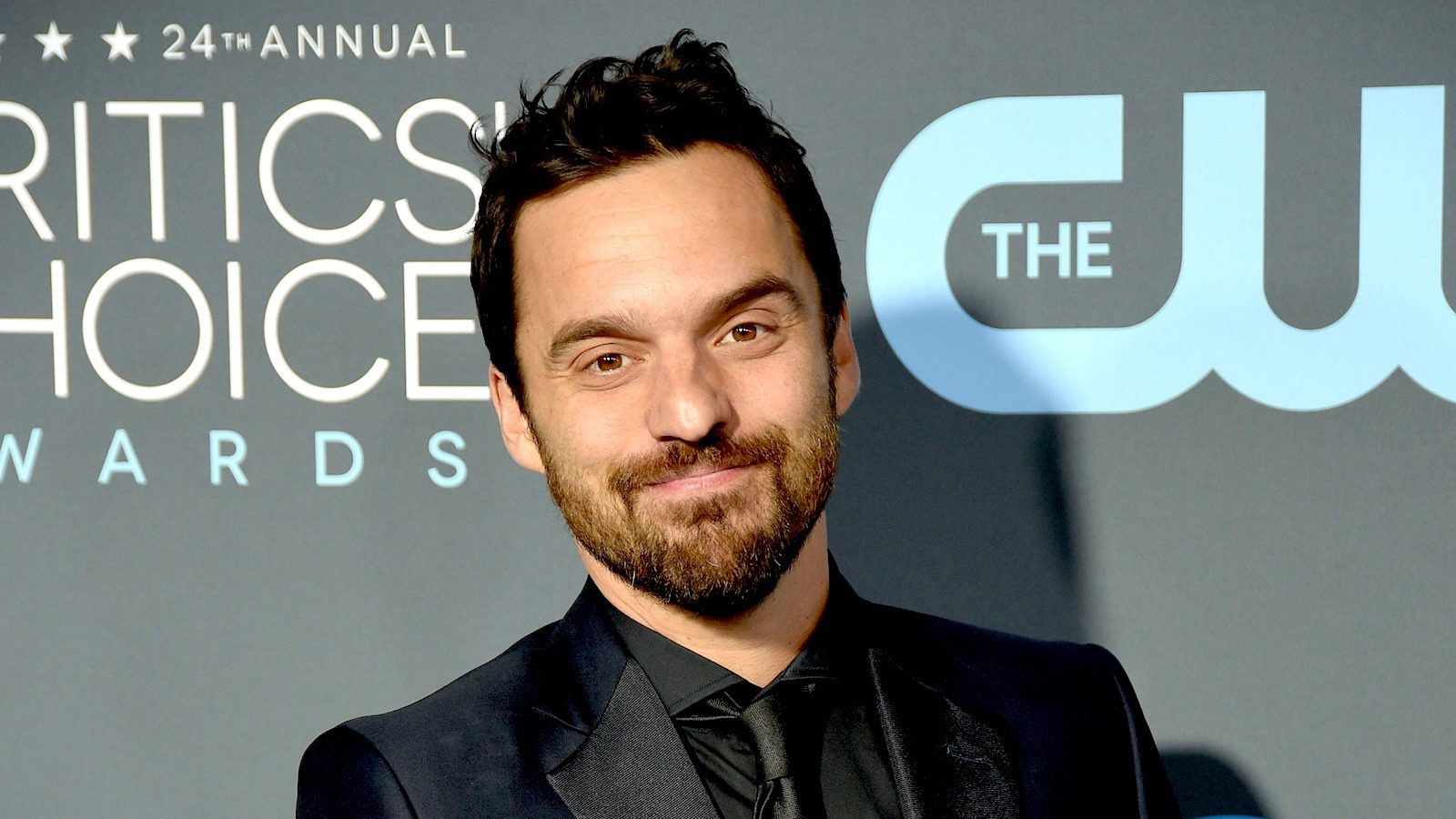Jake Johnson Bergabung Dalam Pilot Komedi Detektif NBC: Siap Menghibur Kita!