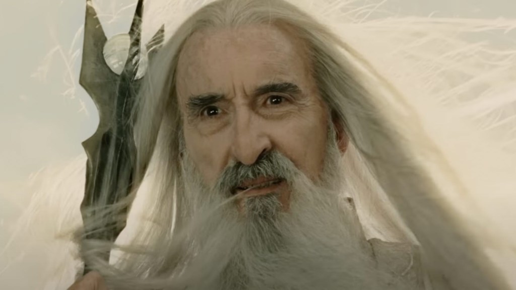 Saruman melihat Fellowship di The Return of the King
