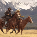 Beth & Rip Bawa Kejahatan dan Pembunuhan ke Texas dalam Trailer Keren untuk Sequel Yellowstone: Dutton Ranch