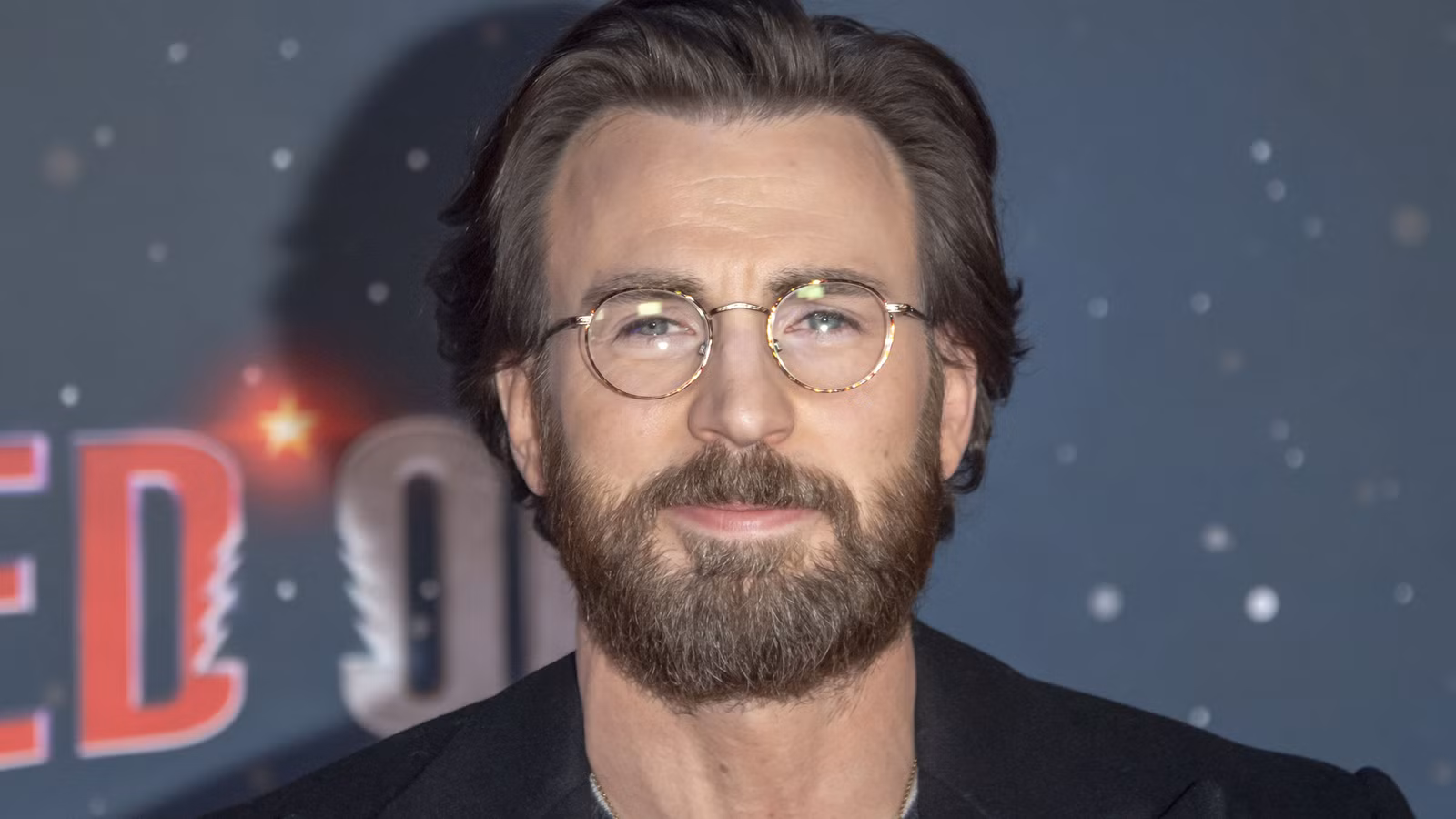 Chris Evans Bawa Film Pasca-Apokaliptik Seharga $40 Juta ke Puncak Streaming Dunia!