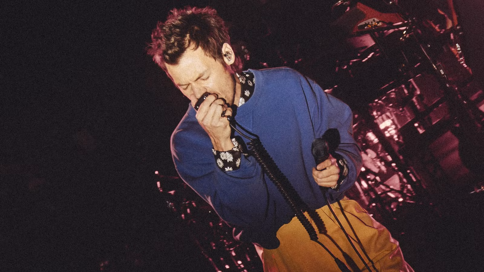 Film Konser Harry Styles Meloncat di Puncak Chart Netflix Menjelang Reuni BTS