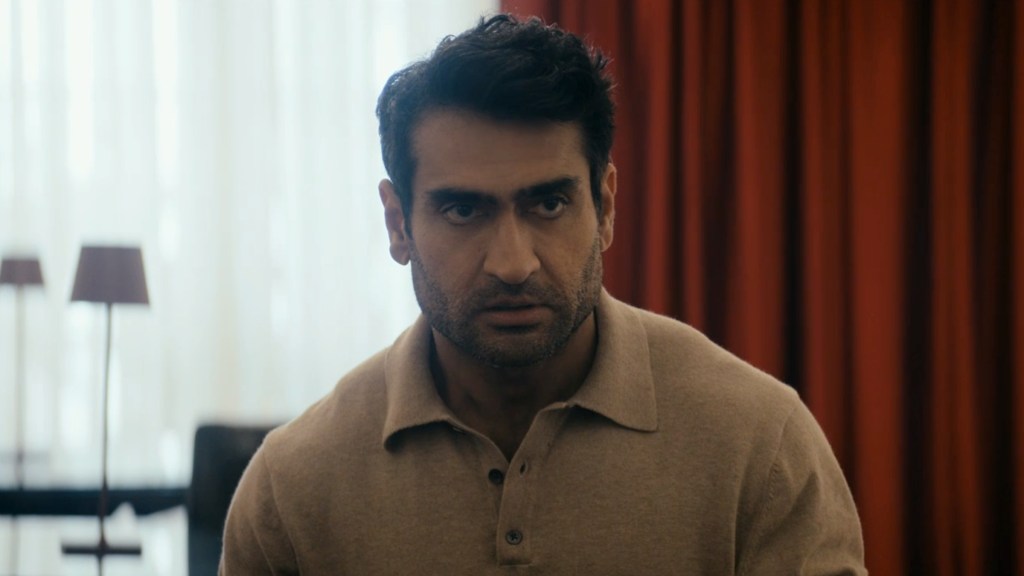 Kumail Nanjiani as Himself