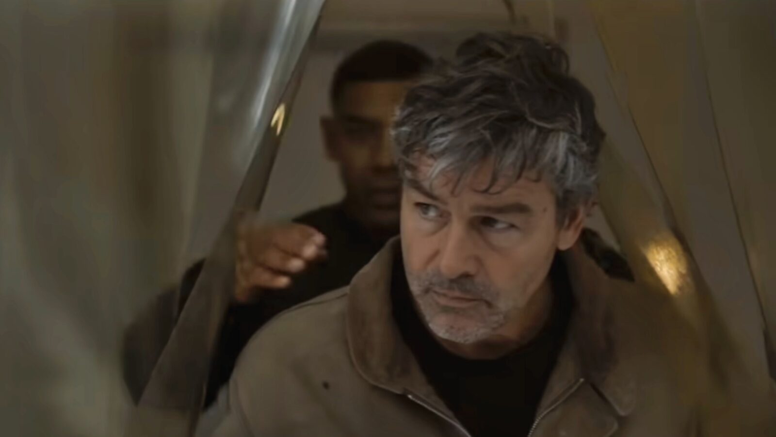 DC Studios Tiba-Tiba Menarik Trailer Lanterns dari Segala Penjuru!