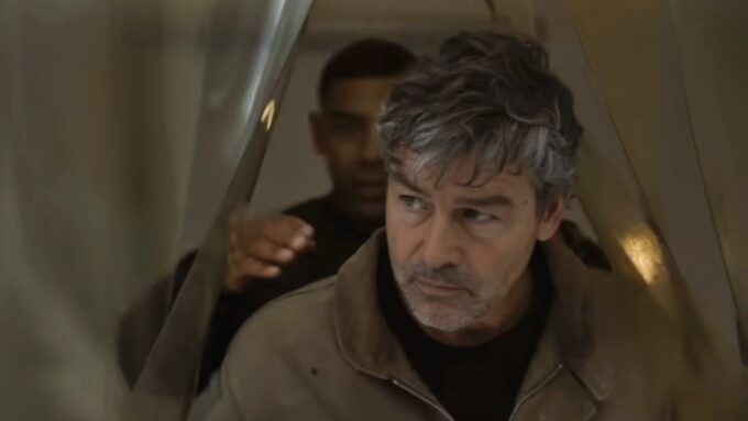 DC Studios Tiba-Tiba Menarik Trailer Lanterns dari Segala Penjuru!