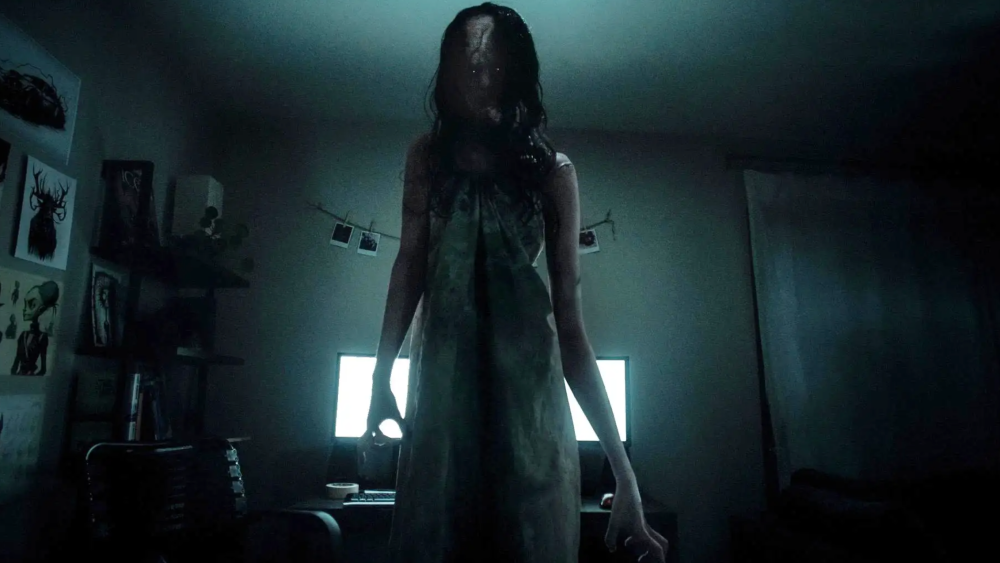 Neon Ubah Karya Pendek Horor Sam Evenson, 'Mora', Menjadi Film Fitur!