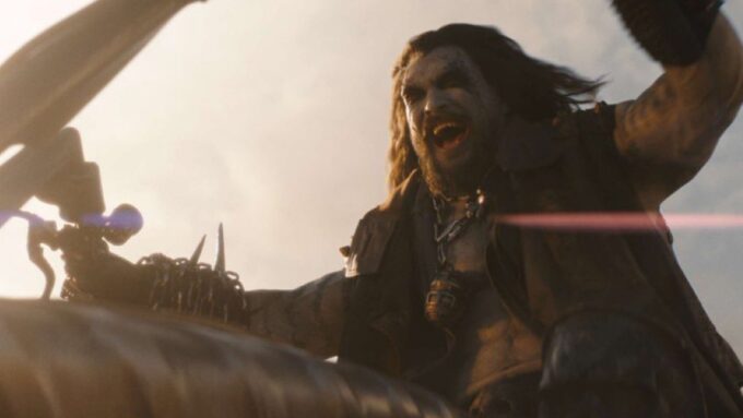 Supergirl Action Figures Ungkap Penampilan Mengesankan dari Motor Lobo!