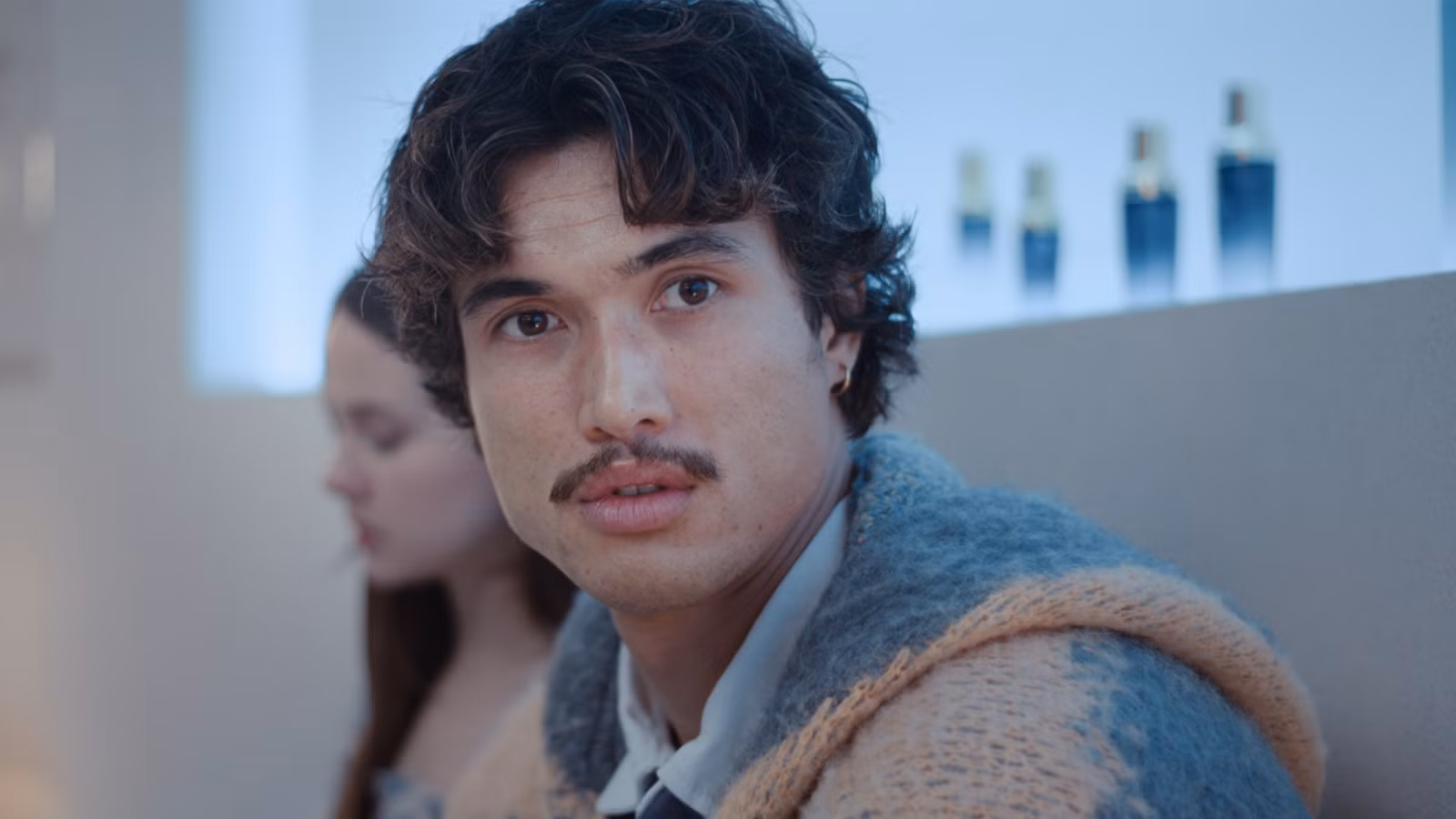 Terungkap! Kebenaran Gelap di Balik Akhir Ashley & Austin di Beef Season 2 oleh Sutradara Jake Schreier