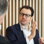 Pertemuan 'menghasilkan dan konstruktif' antara Anthropic dan pejabat Gedung Putih setelah peluncuran awal model AI baru yang tantang keamanan siber!