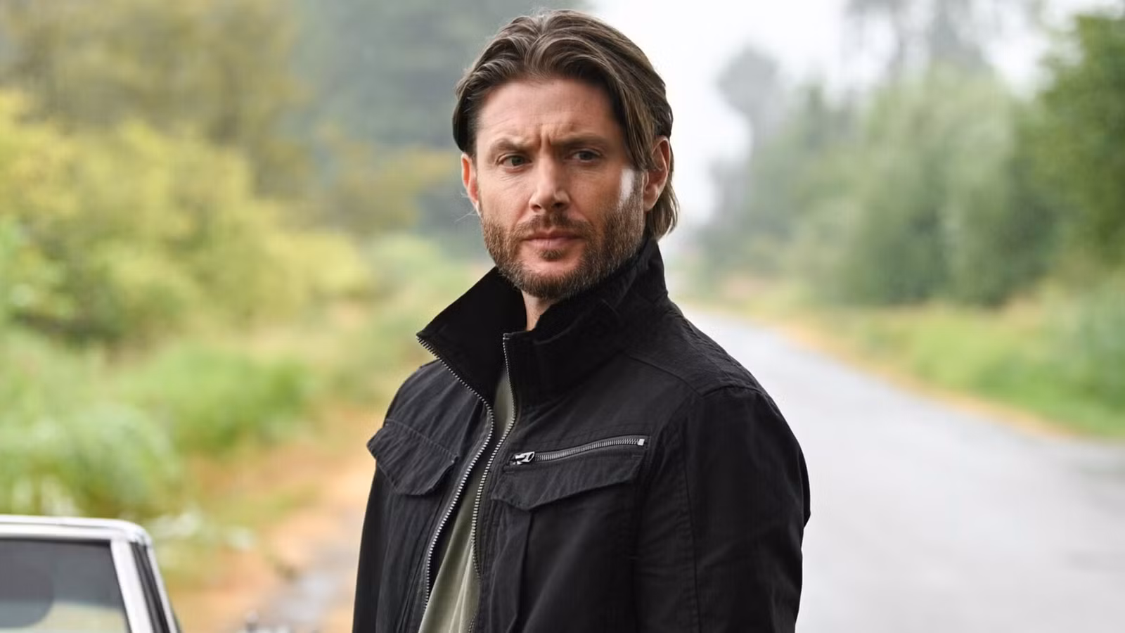 Jensen Ackles Kembali Dalam Penampilan Perdana Menarik di Finale Musim 3 Tracker!