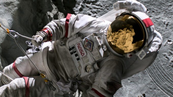 For All Mankind Ubah Easter Egg Timeline Alternatif karena Takut Gugatan!