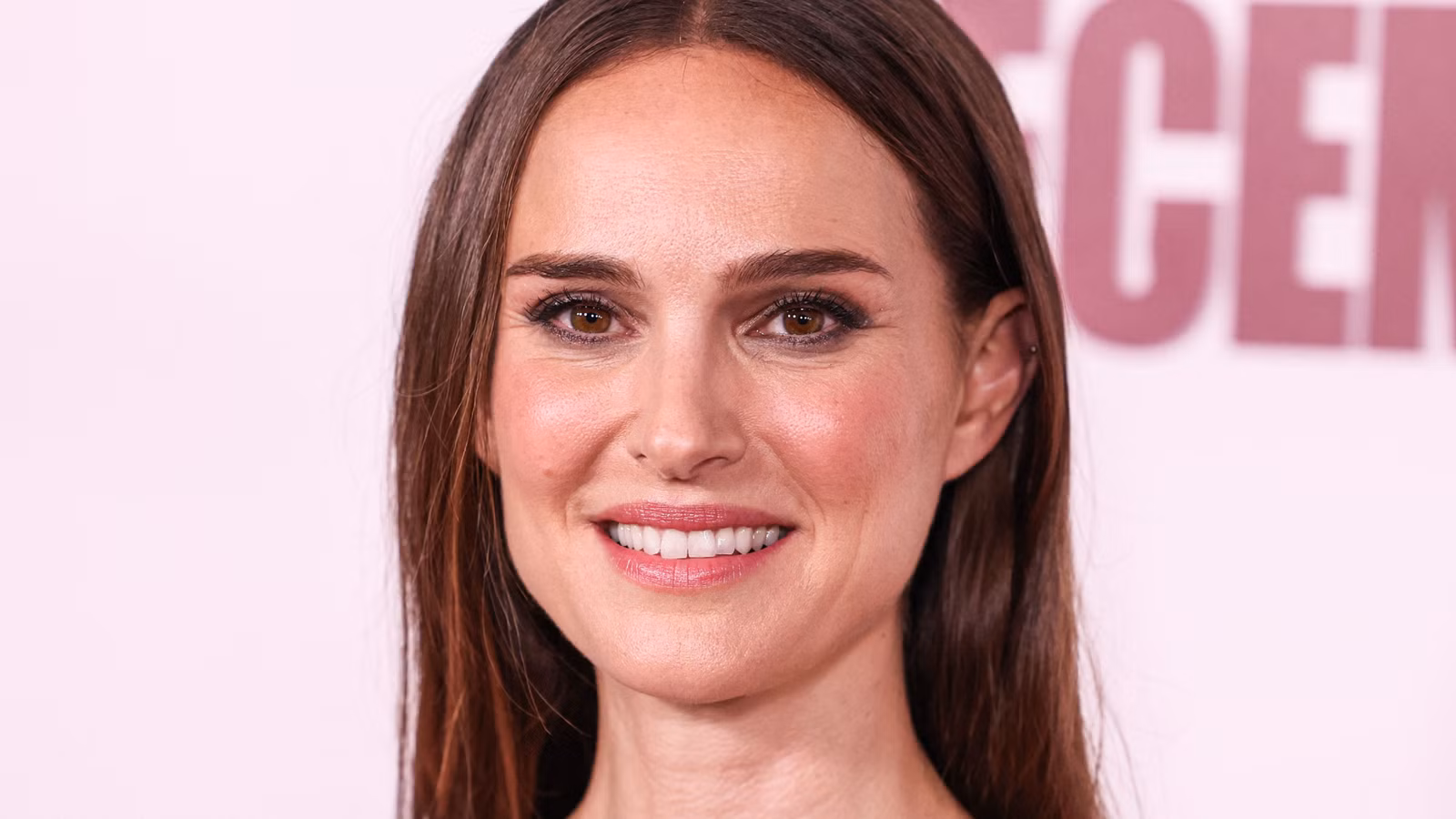 Natalie Portman Hadir Dalam Film Sci-Fi Fantasi 90 Menit yang Ditunggu, Tayang di Streaming Bulan Depan!