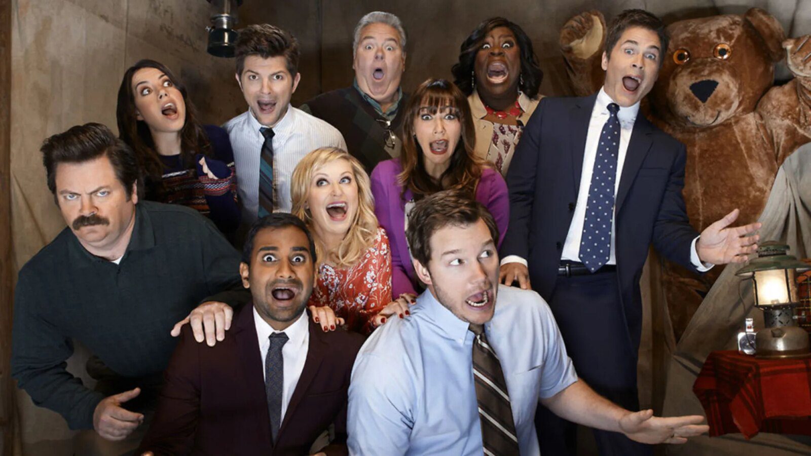 6 Sitkom yang Bukti Karakter Pendukungnya Lebih Keren dari Tokoh Utamanya!