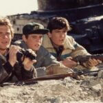 Film Aksi Ikonik Tahun '80-an Kini Gratis untuk Streaming (Jauh Lebih Seru dari Versi Remakenya!)