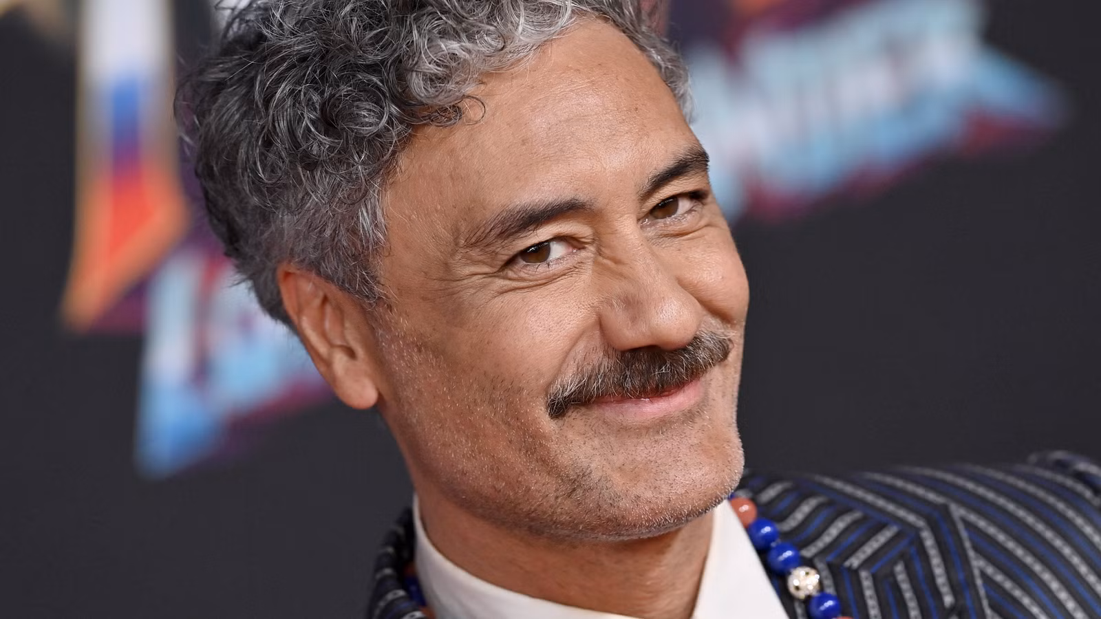 Taika Waititi Siap Kembangkan Adaptasi dari Perpustakaan Besar Studio Game!