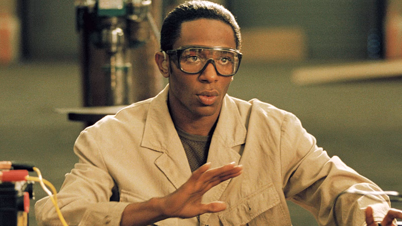 Heist Thriller Favorit Fans, Dibintangi Jason Statham dan Charlize Theron, Menjadi Sensasi Streaming!