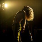 Trailer Baru The Vampire Lestat Bikin Fans Geger karena Hubungan Kontroversial (Tapi Ini Sesuai Buku!)