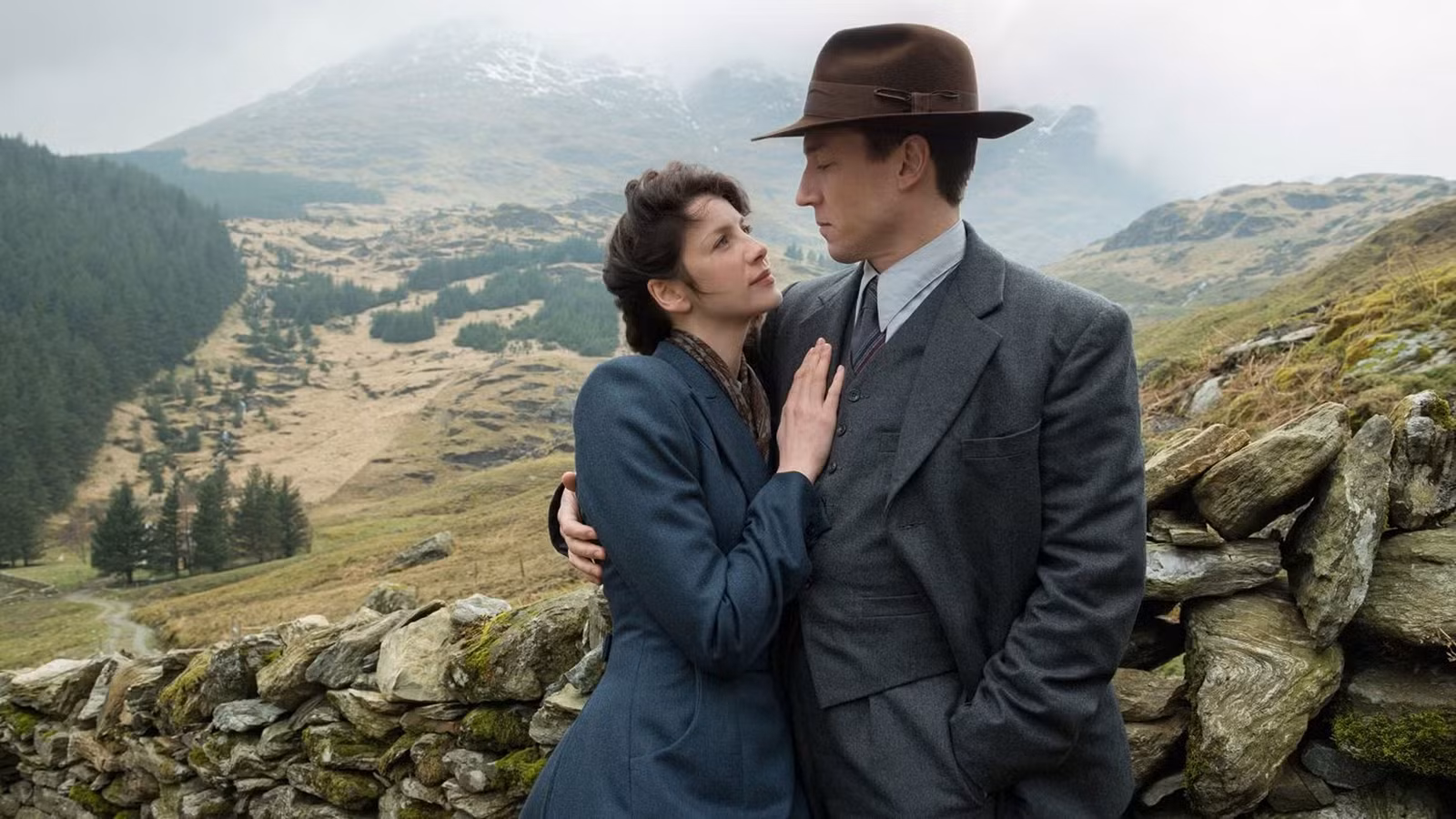 Pengorbanan Besar Frank untuk Brianna Dalam Outlander Musim 8 Episode 8: Penjelasan dari Sang Bintang!