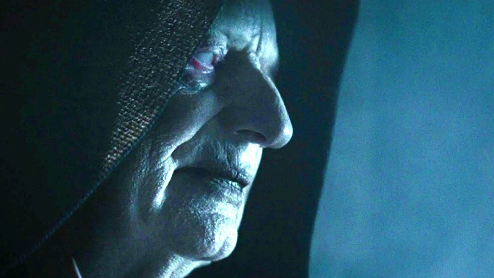 Semua Tiga Trilogi Star Wars Berakhir dengan Kesalahan Sama yang Dilakukan Palpatine!