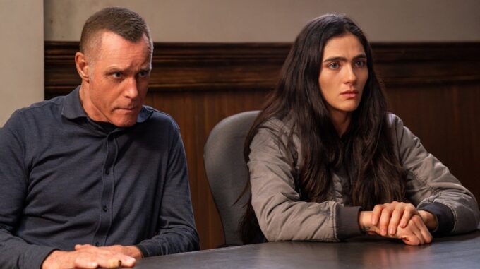 Apakah Voight Akan Melindungi Imani? Temukan Jawabannya di Episode Selanjutnya!