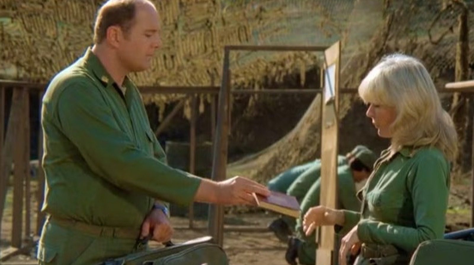 David Ogden Stiers Ungkap Pesan Pribadi untuk Loretta Swit di Adegan Terakhir MAS*H!