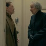 Margaret Atwood Munculkan Diri Sebagai Matron Penjara di Musim Terbaru!