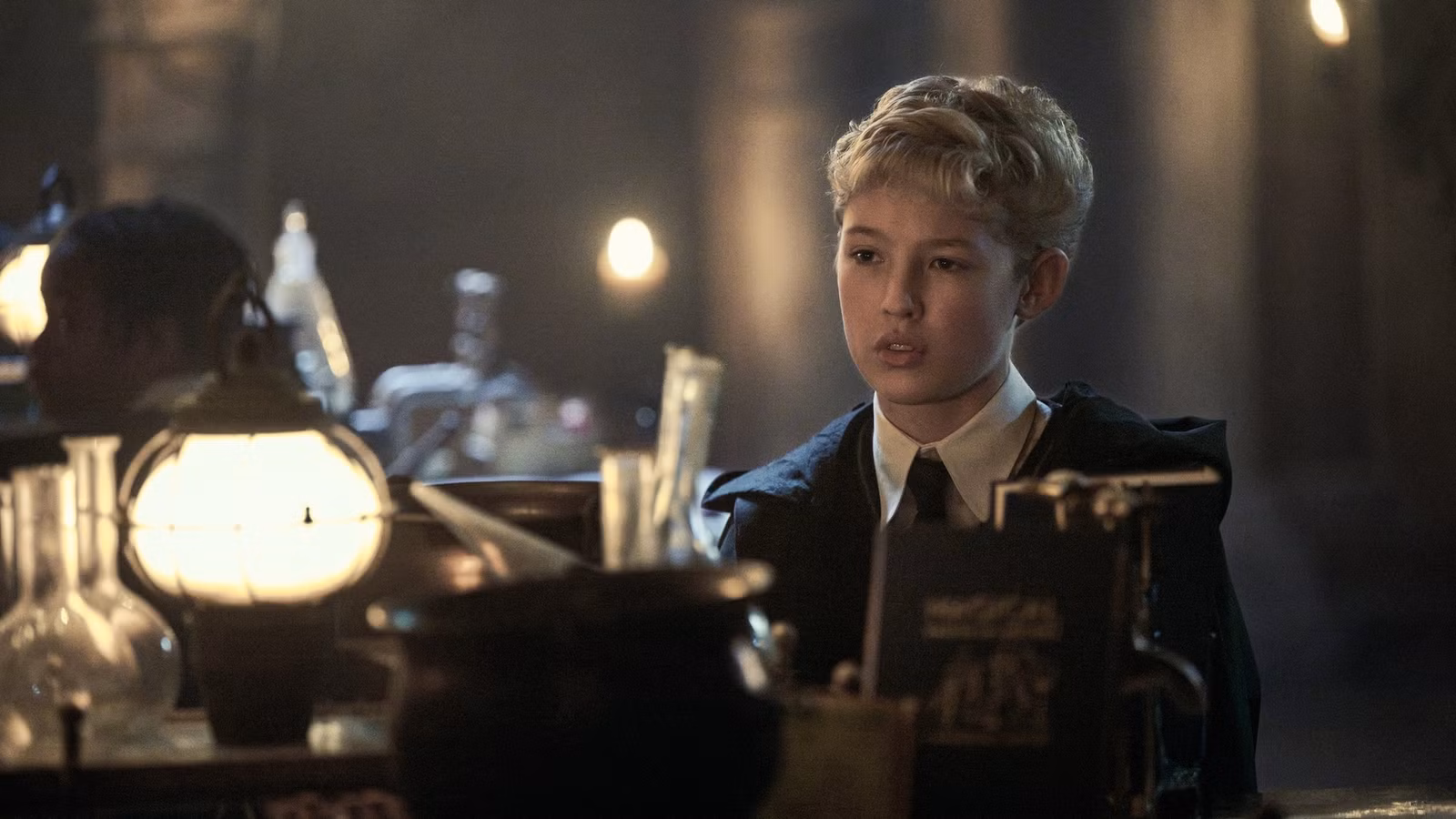 Bintang Draco Malfoy HBO Ungkap Cara Dia Menghidupkan Kembali Villain Ikonik Harry Potter!
