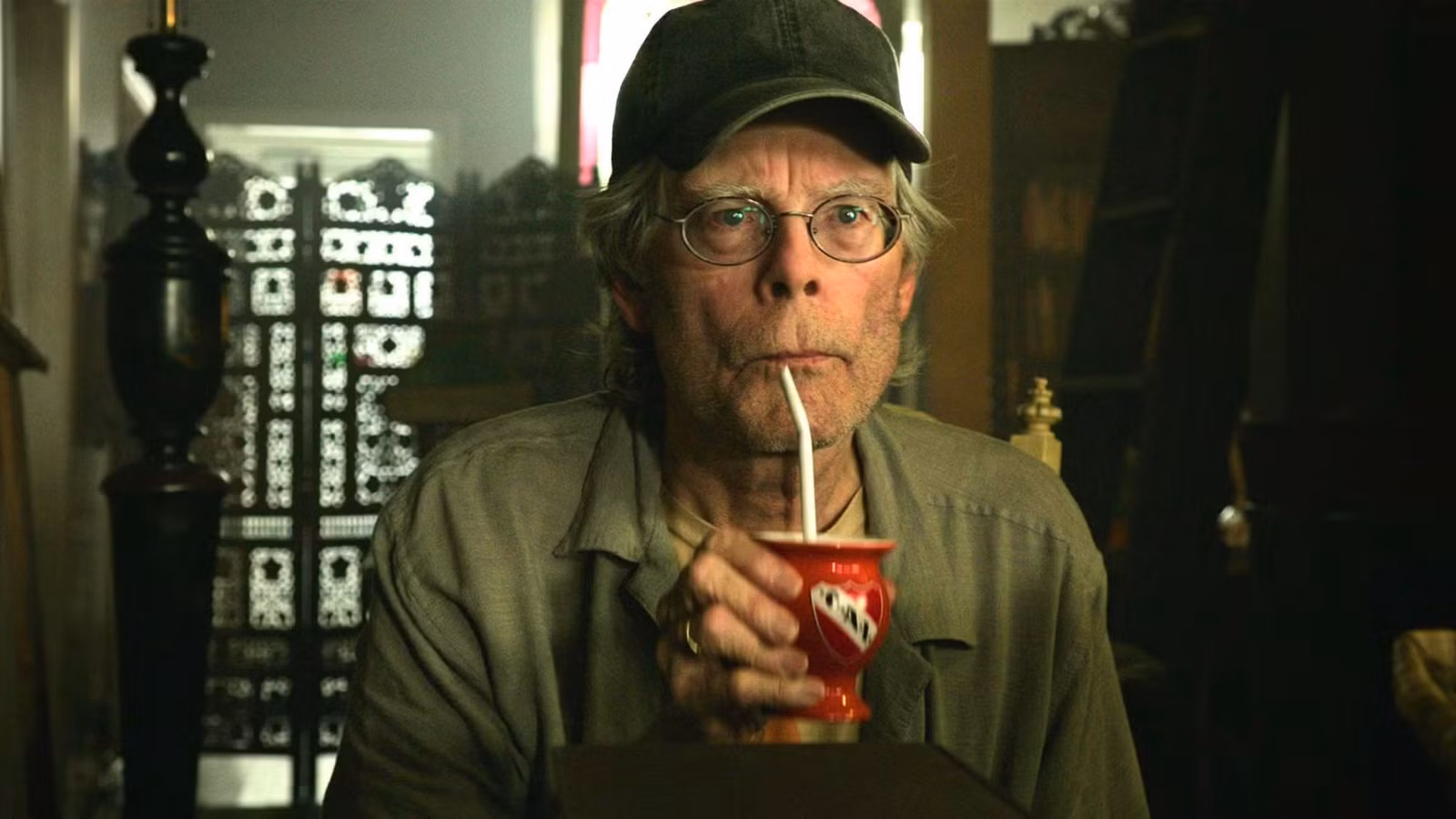 Supernatural Western yang Disetujui Stephen King Melesat ke Puncak Streaming dalam Semalam!