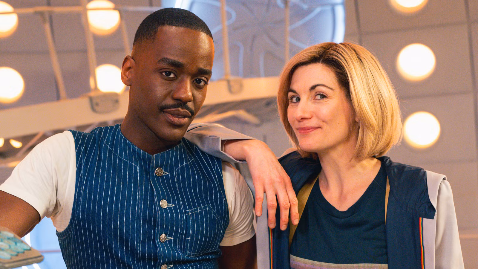 'Doctor Who' Kembali ke SDCC dengan Koleksi Titan Baru yang Super Keren! [Eksklusif]
