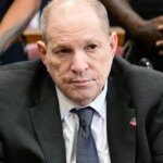 Jaksa Cabut Tuduhan Pemerkosaan terhadap Weinstein Setelah Dua Juri Tak Berhasil Mencapai Kesepakatan