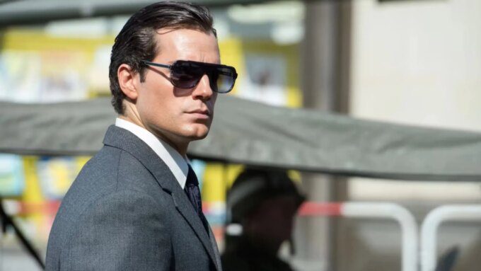 Henry Cavill Ungkap Alasan di Balik Pembatalan Rencana Peran Bond Idealnya!