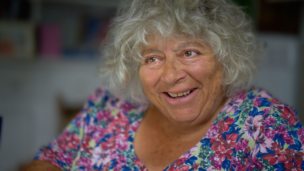 Miriam Margolyes Siap Menerima Raindance Icon Award: Pengakuan untuk Karier Mengagumkannya!