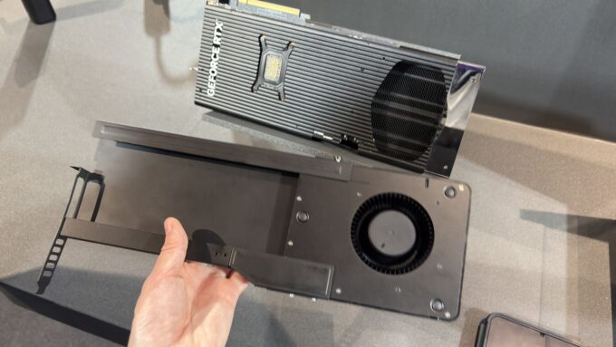 Blower-nya Kembali: Cooler Master Luncurkan Aksesori GPU untuk Dorong Udara Panas Keluar dari Kase!