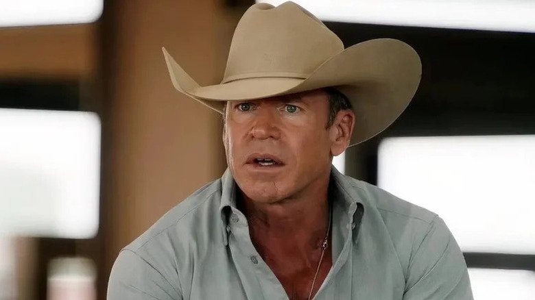 Travis Wheatley (Taylor Sheridan) looking stunned.