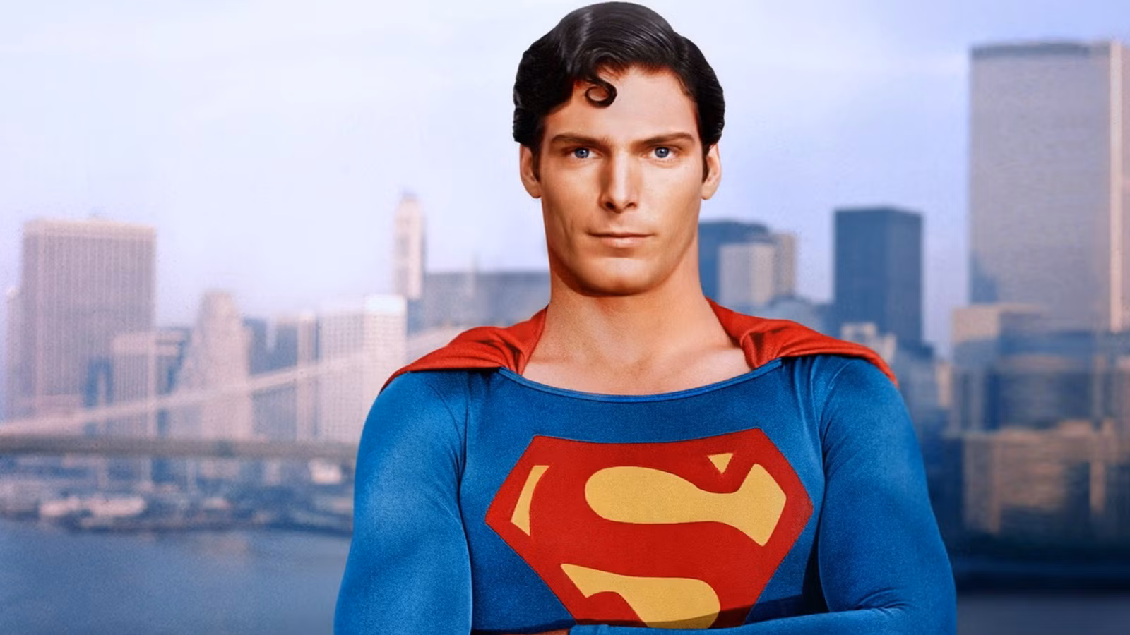 Koneksi Spesial Christopher Reeve sebagai Superman dengan Supergirl Milly Alcock Terungkap!
