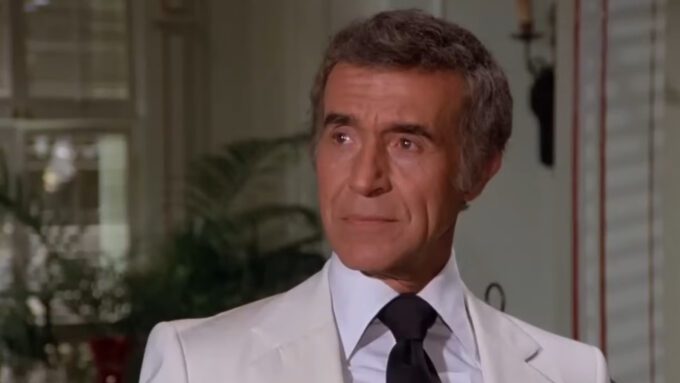 Dari Candaan Jadi Karya Legendaris: Bagaimana Salah Satu Serial Terbesar Aaron Spelling Menghipnotis Penonton!