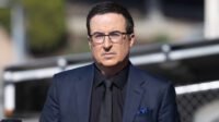 John Oliver Bergabung Sebagai Bintang Tamu di Opera Sabun ABC!