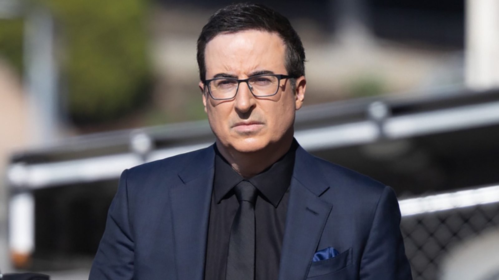 John Oliver Bergabung Sebagai Bintang Tamu di Opera Sabun ABC!