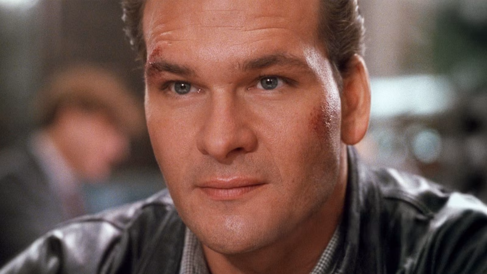 Film Aksi 108 Menit Patrick Swayze Jadi Salah Satu Hits Terbesar di Platform Streaming!