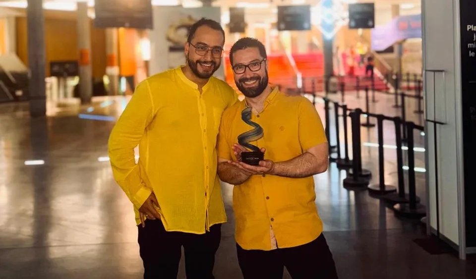 Produser 'The Violinist', Bombillo Amarillo, Resmi Buka Studio Baru di Spanyol!
