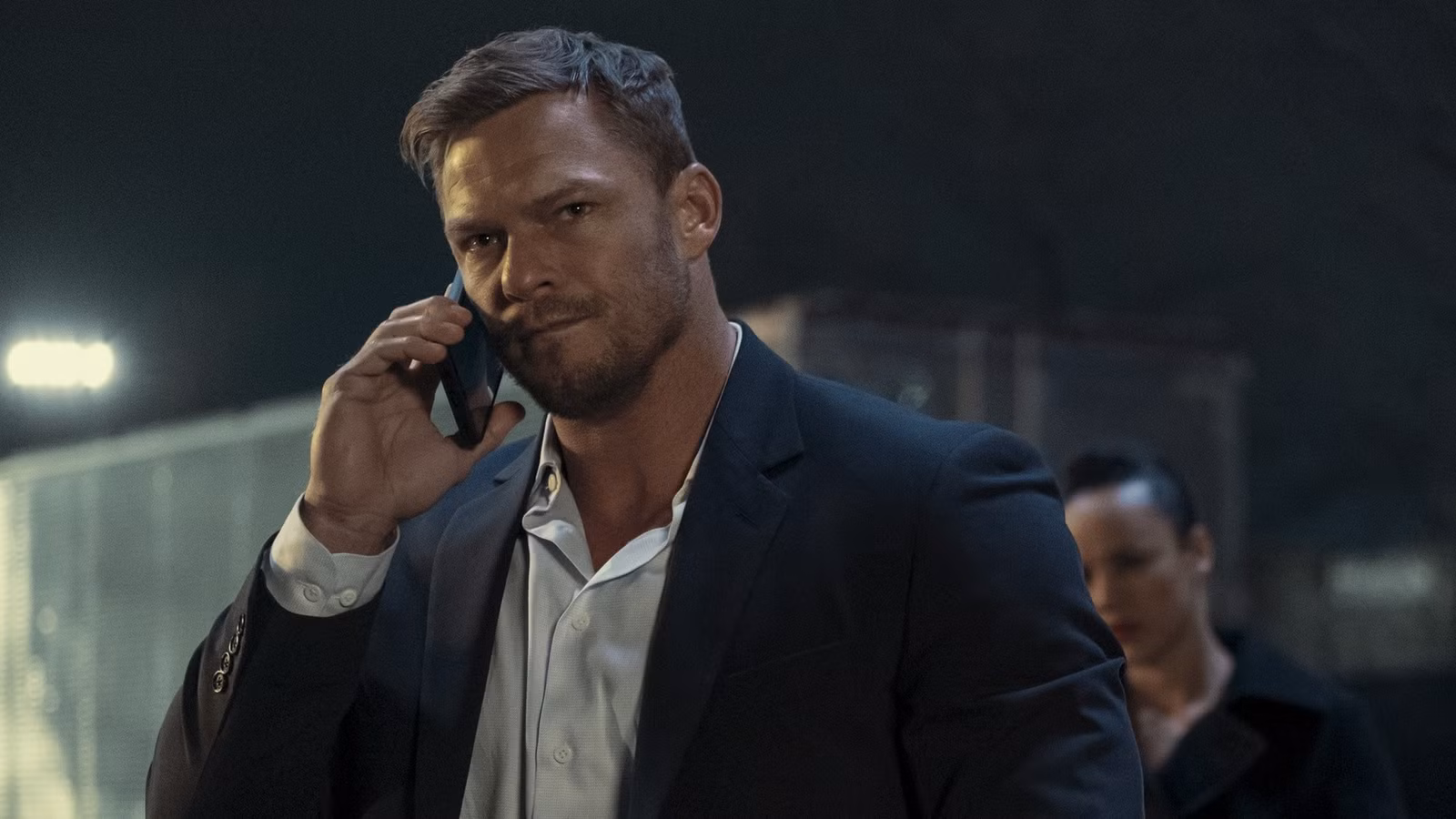 Alan Ritchson Ungkap "Angka Bagus" untuk Masa Depan Serial Hit Reacher di Prime Video!