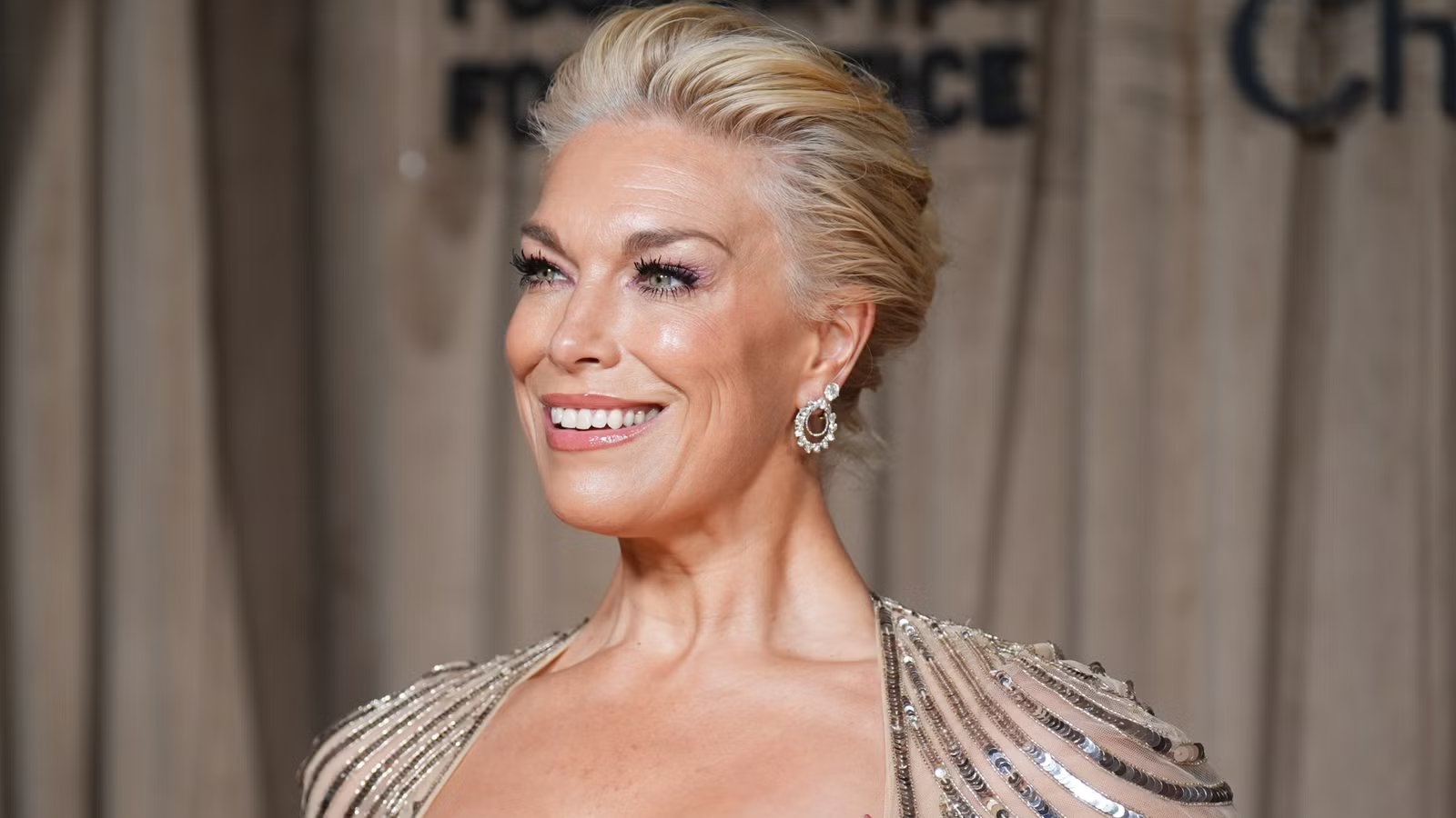 Hannah Waddingham Memukau di Serial Aksi Pembunuh, Langsung Jadi #1 di Prime Video!
