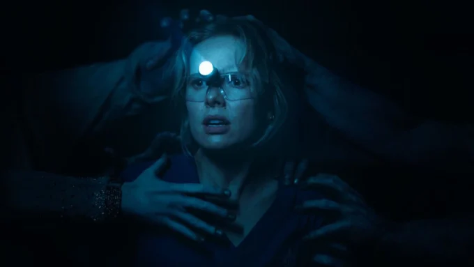 'Tinjauan Insidious: Out of the Further - Siap-Siap Teror yang Menghantui!'
