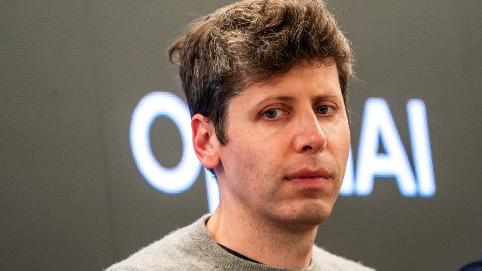OpenAI Sebut Apple dengan 'Tuduhan Ceroboh, Agresif, dan Aneh' dalam Unggahan Blog Terbarunya!