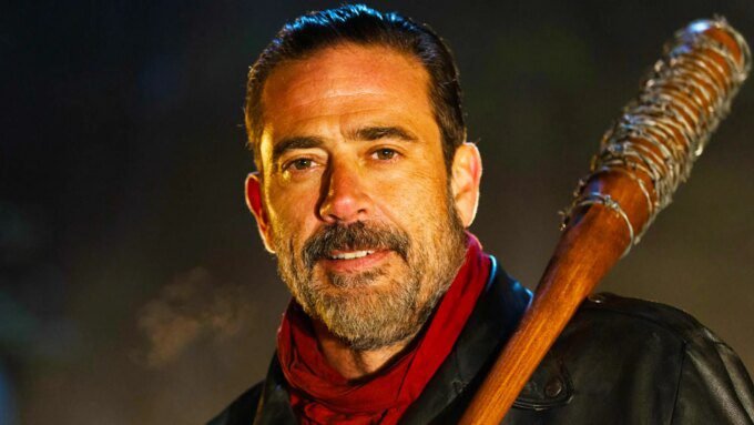 Bintang The Walking Dead, Jeffrey Dean Morgan, Ungkap Hampir Memerankan Dua Karakter Utama DC!