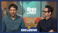 Sutradara The End of Oak Street Ungkap Makna Haru di Tribute Penutup Film [EKSKLUSIF]