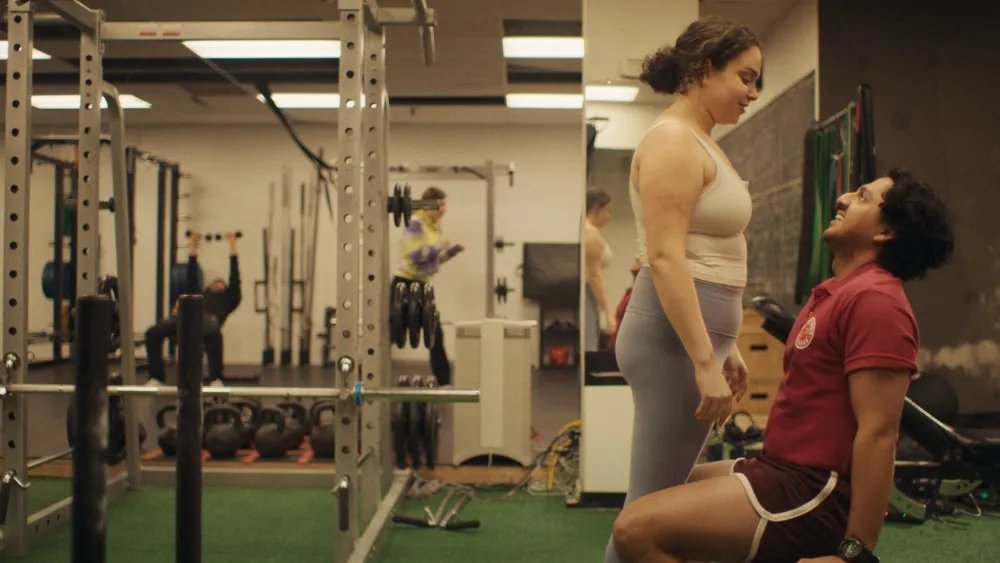 Zarrar Kahn Siap Garap Rom-Com Terbaru di Toronto: 'The Lion Does Not Concern Himself'!