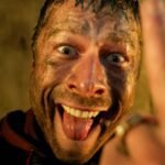 Glen Powell Raih Kemenangan Besar Setelah Film Sci-Fi 133 Menitnya Pecahkan Rekor Streaming!
