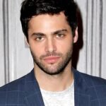 Chicago Fire Rekrut Matthew Daddario dari Shadowhunters untuk Musim 15, Siap Buat Drama Semakin Seru!